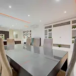 3bdr Flat With Seaview And Jacuzzi By Pmi Malta Apartman