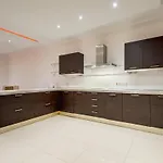 Apartment 3bdr Flat With Seaview And Jacuzzi By Pmi Malta *