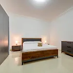 3bdr Flat With Seaview And Jacuzzi By Pmi Malta Lejlighed *