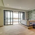 3bdr Flat With Seaview And Jacuzzi By Pmi Malta