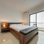 3bdr Flat With Seaview And Jacuzzi By Pmi Malta *