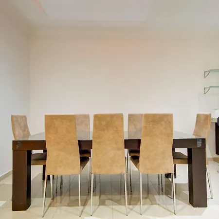 3bdr Flat With Seaview And Jacuzzi Apartment
