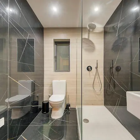 3bdr Flat With Seaview And Jacuzzi