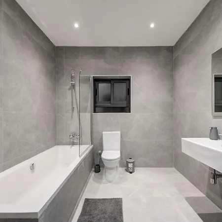 3bdr Flat With Seaview And Jacuzzi Apartament Sliema