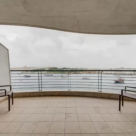 Lejlighed 3bdr Flat With Seaview And Jacuzzi By Pmi Malta Sliema