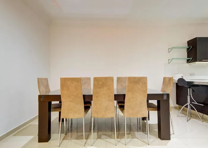 3bdr Flat With Seaview And Jacuzzi Διαμέρισμα