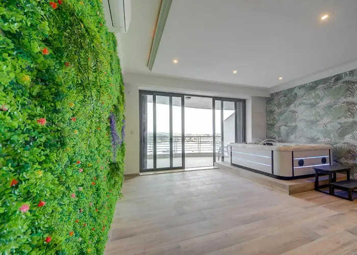 3bdr Flat With Seaview And Jacuzzi * Σλιέμα