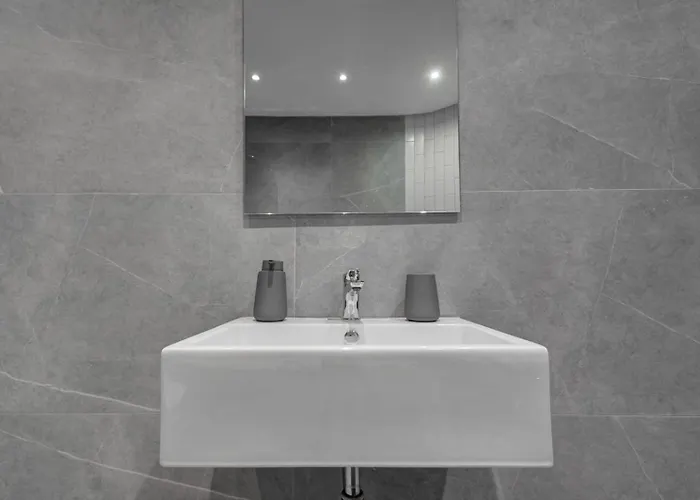 3bdr Flat With Seaview And Jacuzzi Σλιέμα