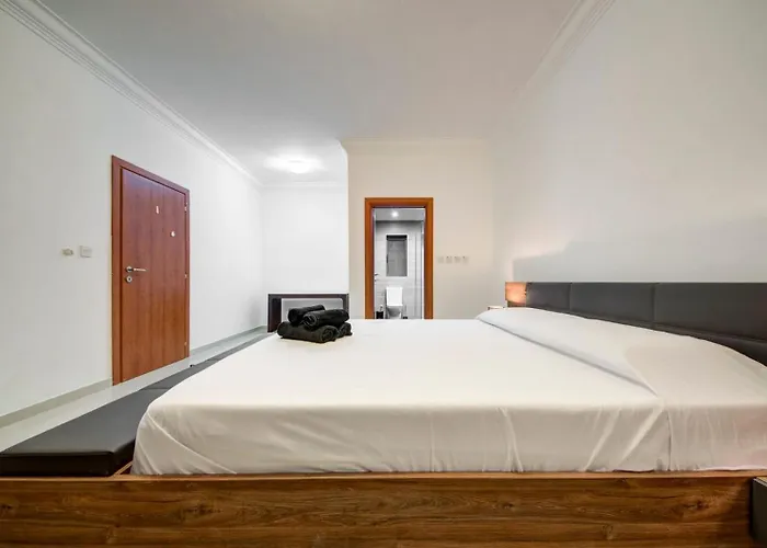 3bdr Flat With Seaview And Jacuzzi Σλιέμα