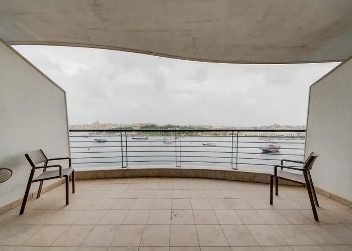 3bdr Flat With Seaview And Jacuzzi * Σλιέμα