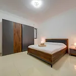 3bdr Flat With Seaview And Jacuzzi By Pmi Malta Daire