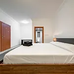 3bdr Flat With Seaview And Jacuzzi By Pmi Malta Sliema