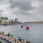 3bdr Flat With Seaview And Jacuzzi By Pmi Malta דירה