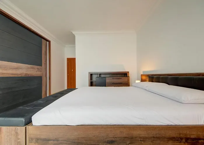 Apartman 3bdr Flat With Seaview And Jacuzzi