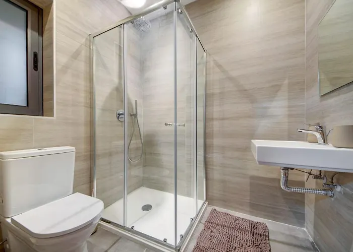 3bdr Flat With Seaview And Jacuzzi